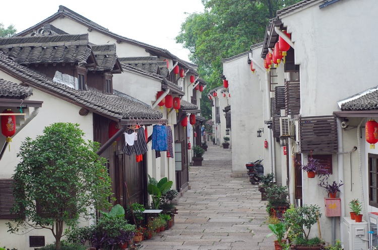 小河直街