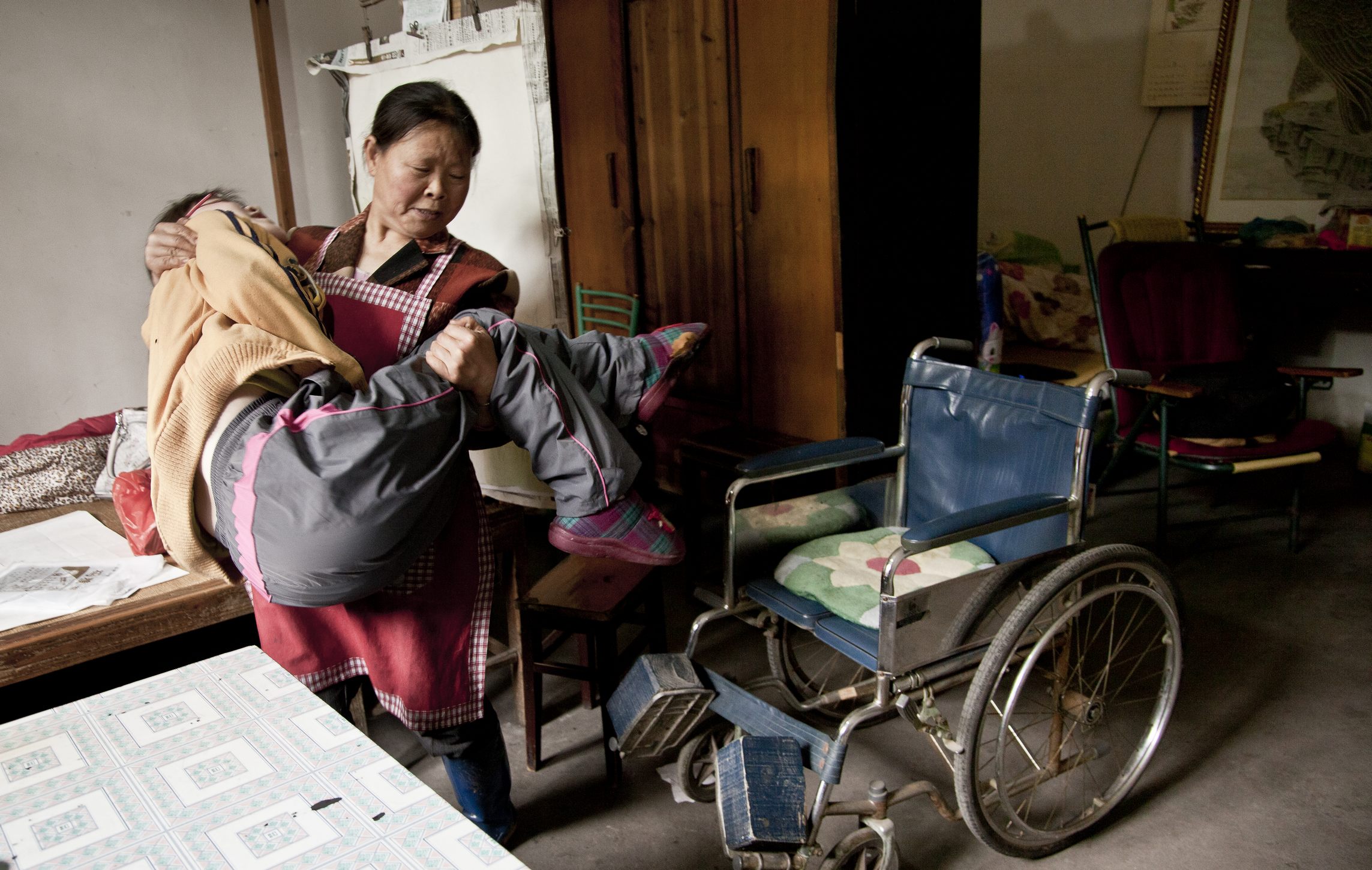 中国脱贫纪录片在美播出 外国人视角解读中国扶贫|中国脱贫攻坚|第三方评估_新浪新闻
