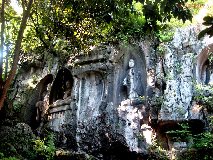 杭州灵隐寺飞来峰石刻