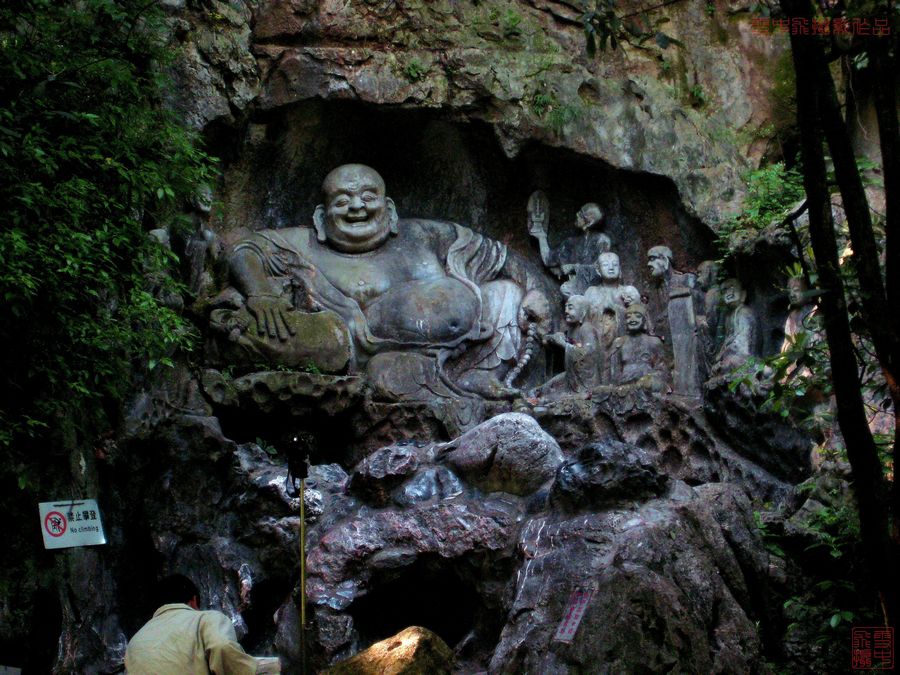 杭州灵隐寺飞来峰石刻