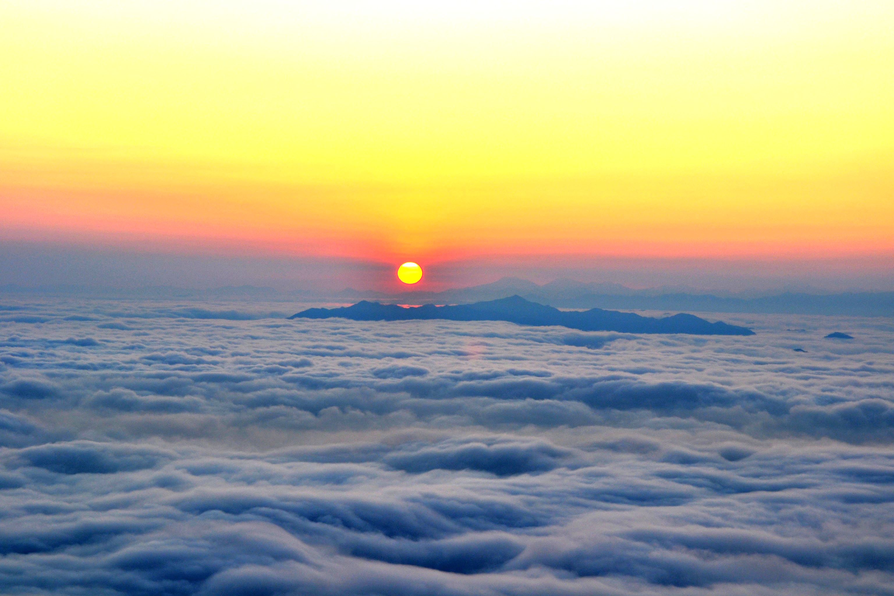 【难忘的那片云海与日出摄影图片】风光摄影_太平洋电脑网摄影部落