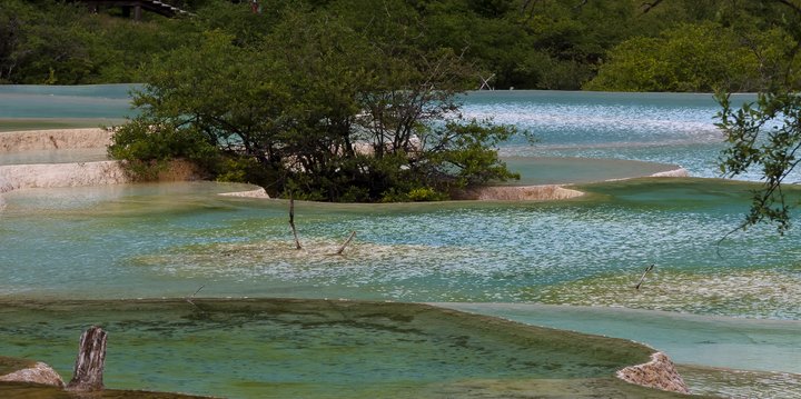【黄龙五彩钙化池摄影图片】黄龙风光摄影