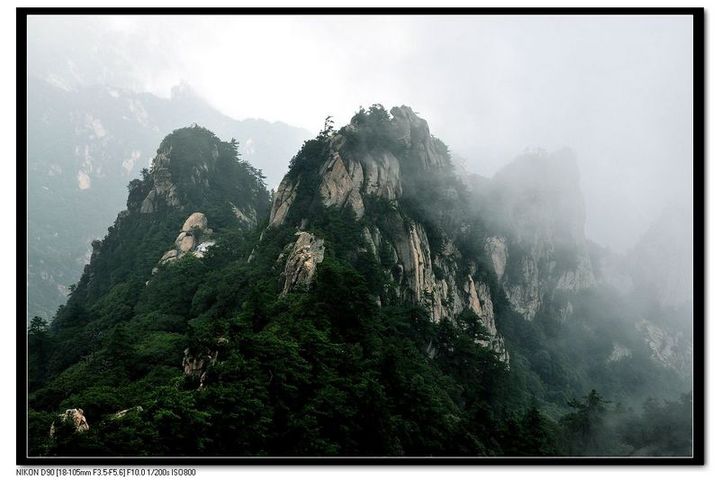 【云雾中的石人山摄影图片】平顶山石人山风景