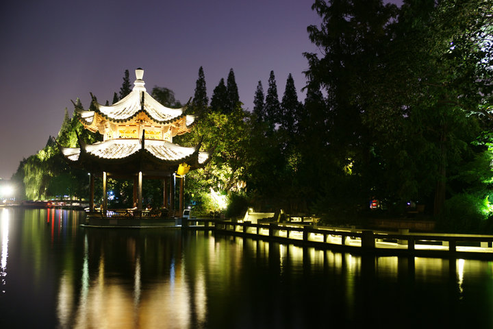 【杭州西湖夜景(续一)摄影图片】湖滨风光摄影_太平洋电脑网摄影部落