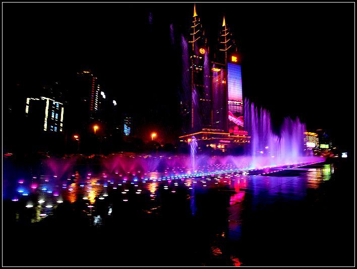 重庆南滨路的音乐喷泉