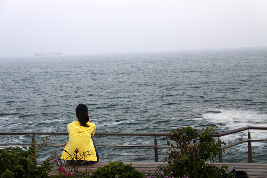 海边女孩