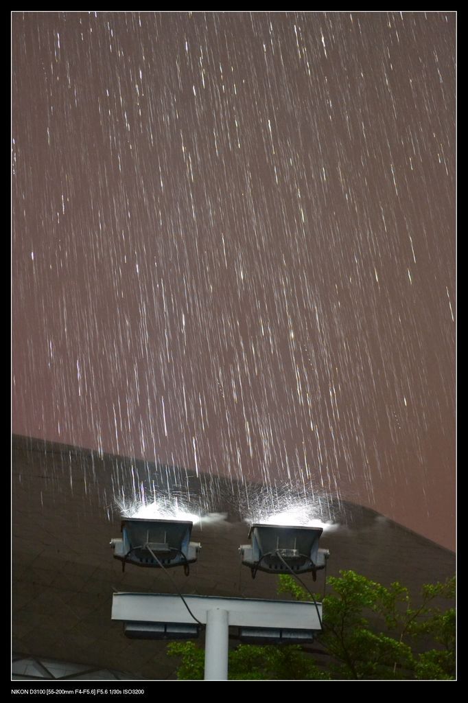 【广州花城广场-暴风雨之夜摄影图片】花城广