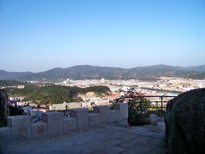 新县将军山