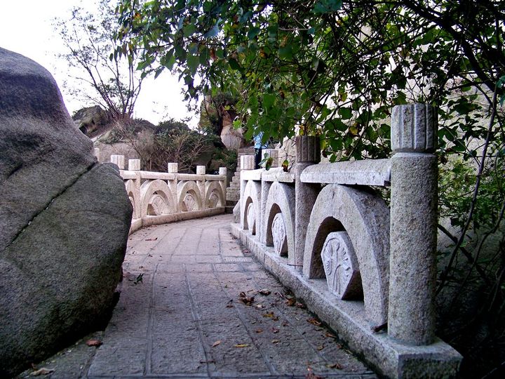 新县将军山