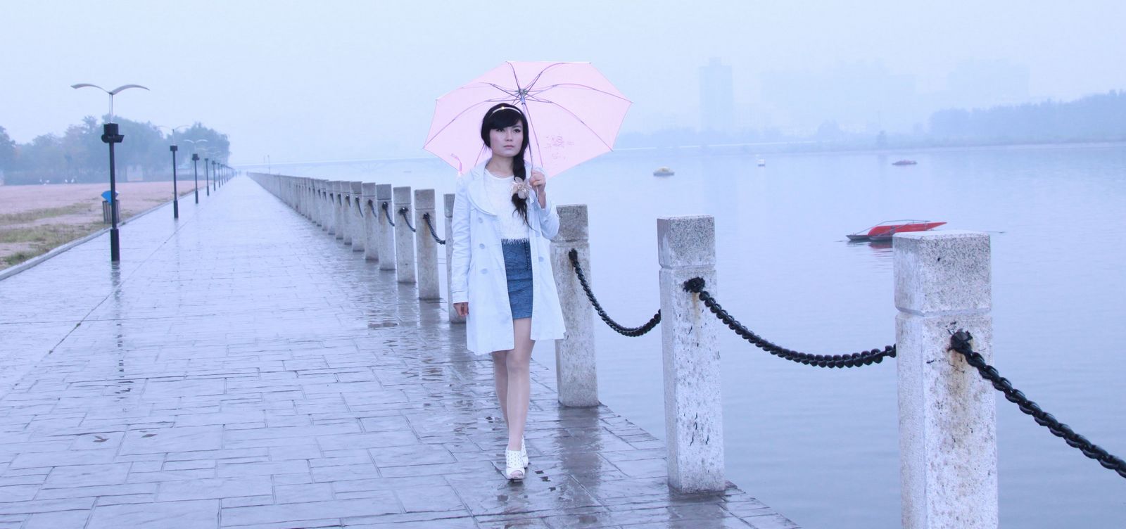 雨中情