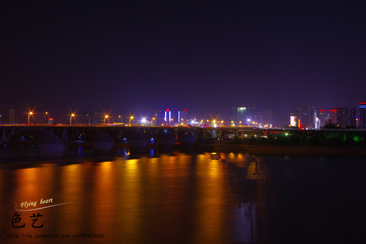 江边夜景