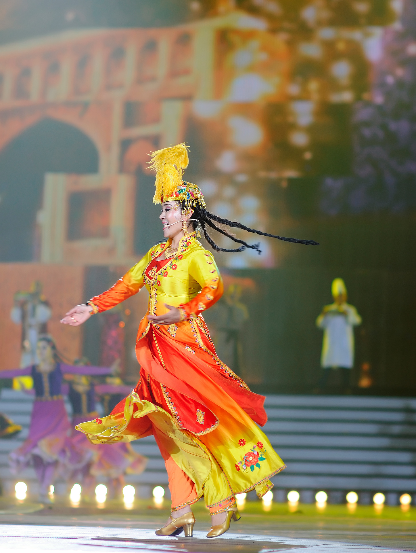 “新疆是个好地方”精彩亮相亚洲文明巡游活动|新疆|歌舞团|热娜_新浪新闻