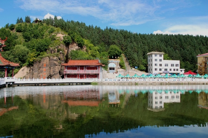 月牙湖风景