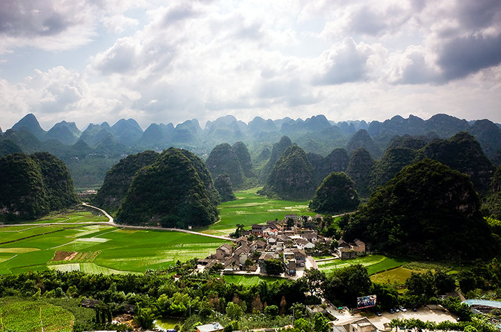 【贵州美景--万峰林摄影图片】黔西南州兴义市