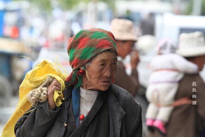 【【拉孜街头】南疆西藏自驾游影迹摄影图片】