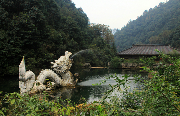 白龙潭_白龙潭风景区