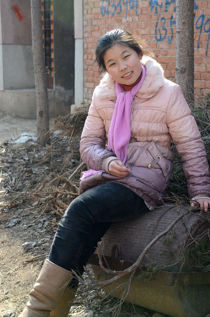 13岁的小姑娘卡通头女生图片