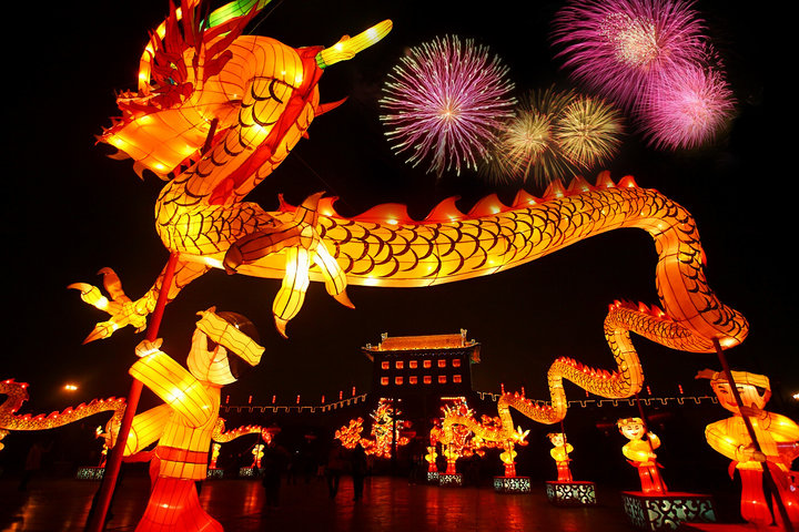 2012西安城墙春节灯会