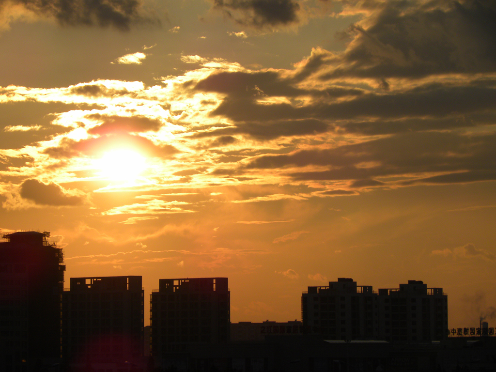 雨后夕阳