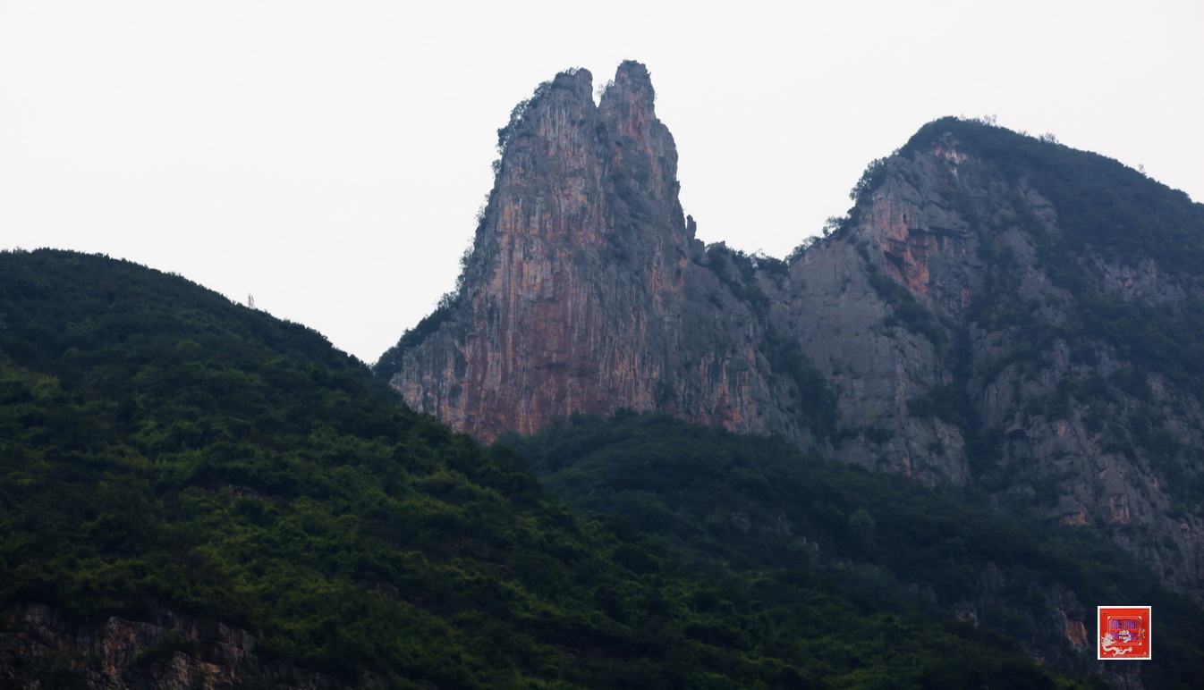 三峡游(5 神女峰