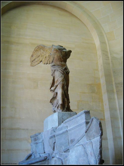 【卢浮宫的雕塑馆摄影图片】法国巴黎市区风光