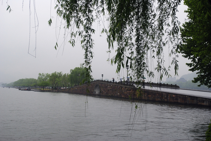 【雨中断桥摄影图片】杭州 西湖 断桥生活摄影