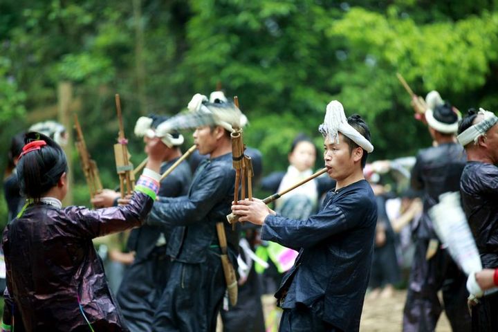 【岜沙苗族舞蹈摄影图片】贵州从江县岜沙村纪