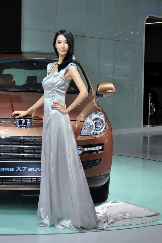 【2012深港澳车展之二:东风裕隆超赞气质车模