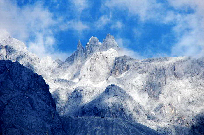 玉龙雪山