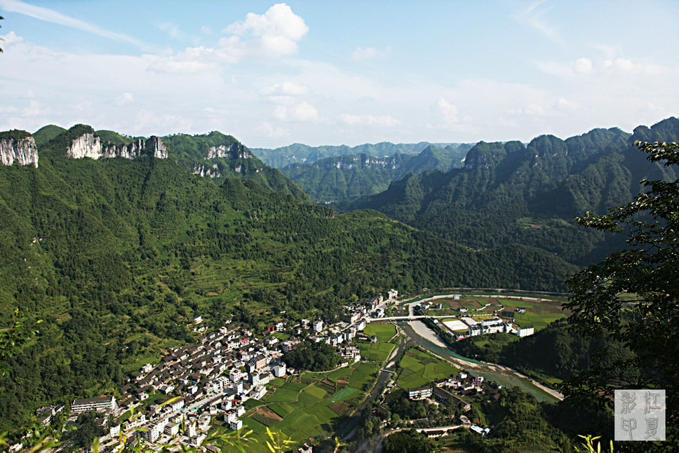 矮寨风景