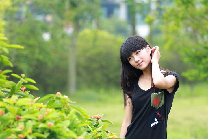 【夏日女孩摄影图片】广东德庆人像摄影_太平洋电脑网