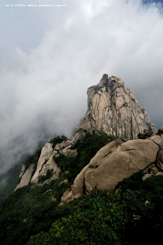 天柱山