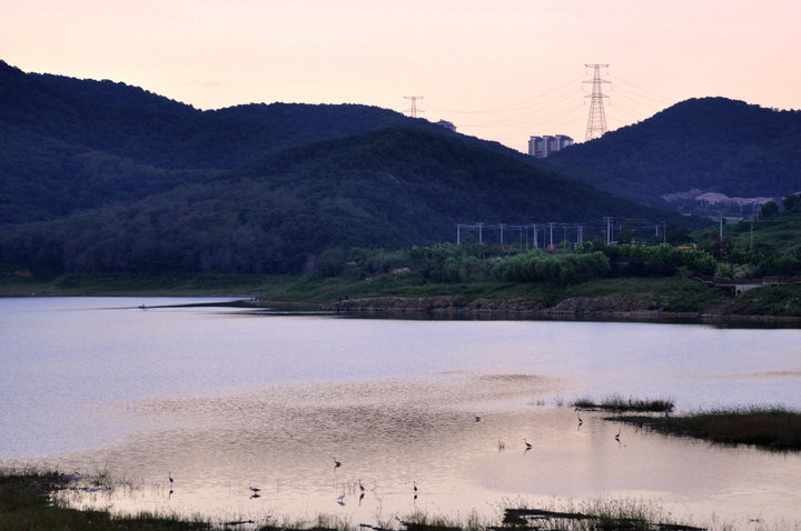 大连西山水库落日余辉