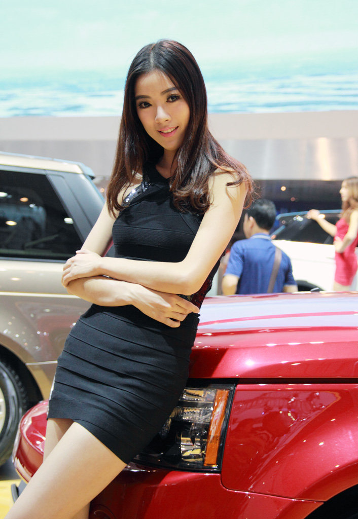 【香车美女摄影图片】2012成都国际车展人像摄影_电脑