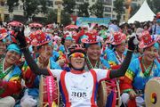 下一组 2012 延边 维特恩国际自行车旅游节