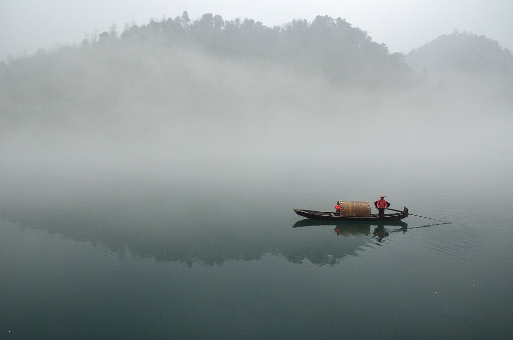 小东江晨雾