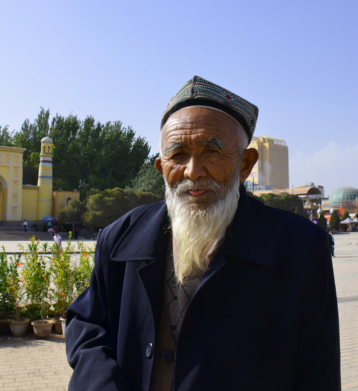 【新疆行--维吾尔老人摄影图片】喀什大清真寺