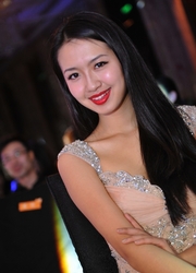 2012年环球小姐大赛中国区亚军许龄月