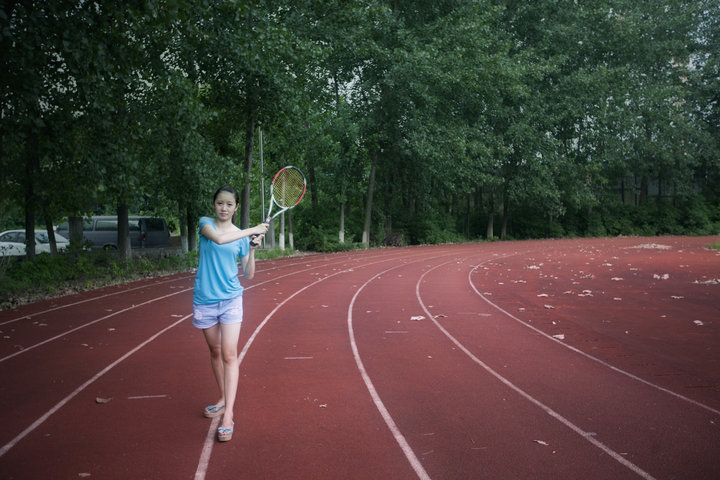 【夏日校园--学网球摄影图片】铁运校人像摄影