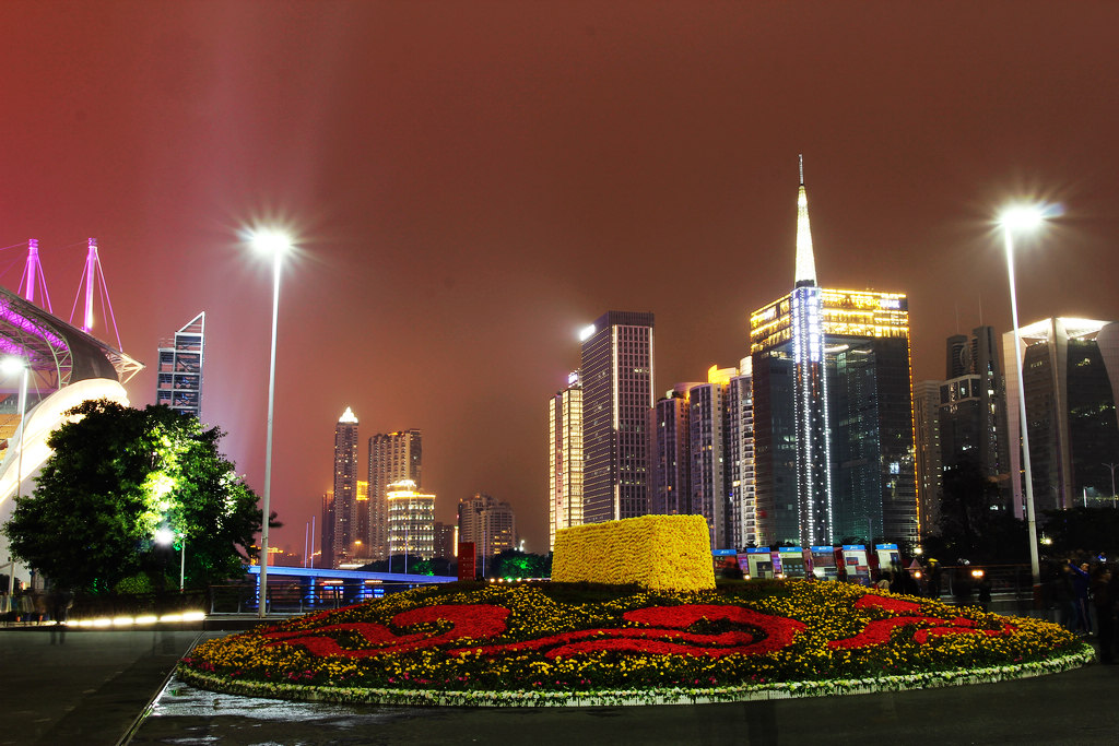 【花城广场灯光夜摄影图片】广州花城广场风光摄影_老知青_太平洋电脑