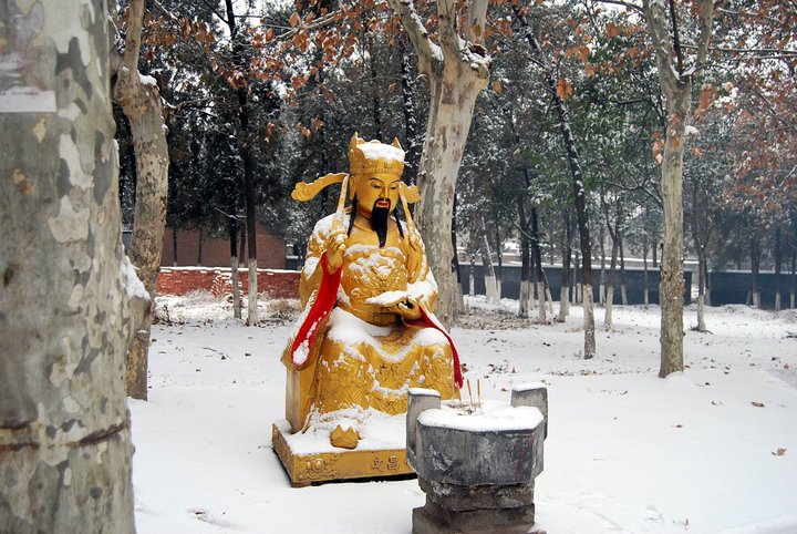 雪后崇法寺