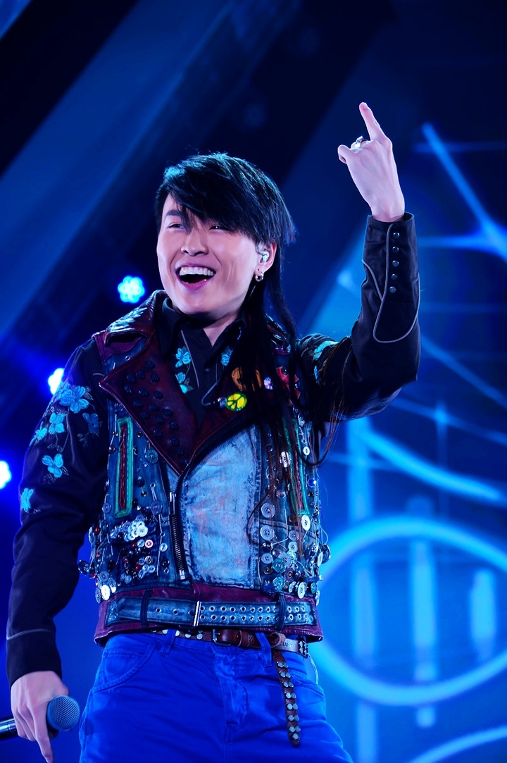 星光璀璨—2013年新民歌演唱会