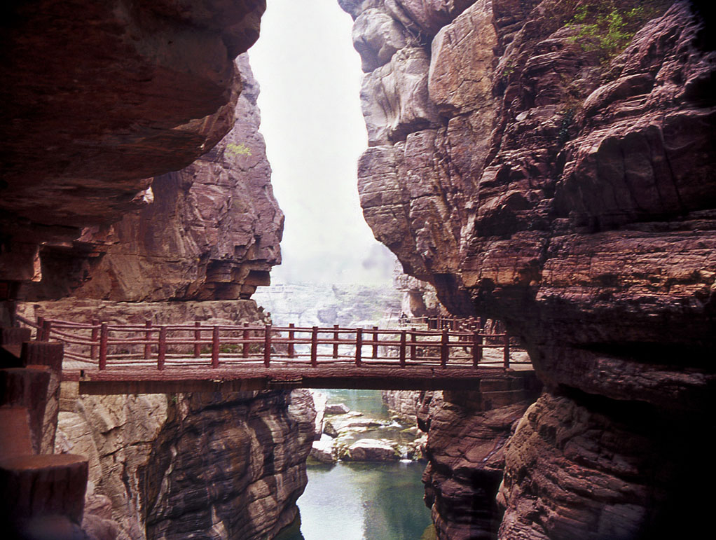 云台山红石峡