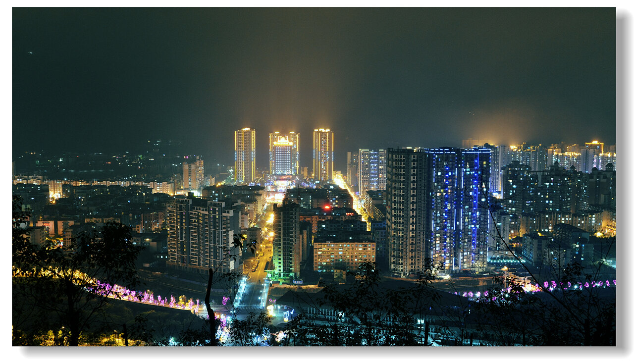 【小城夜色摄影图片】重庆市万盛区生活摄影_江山美景