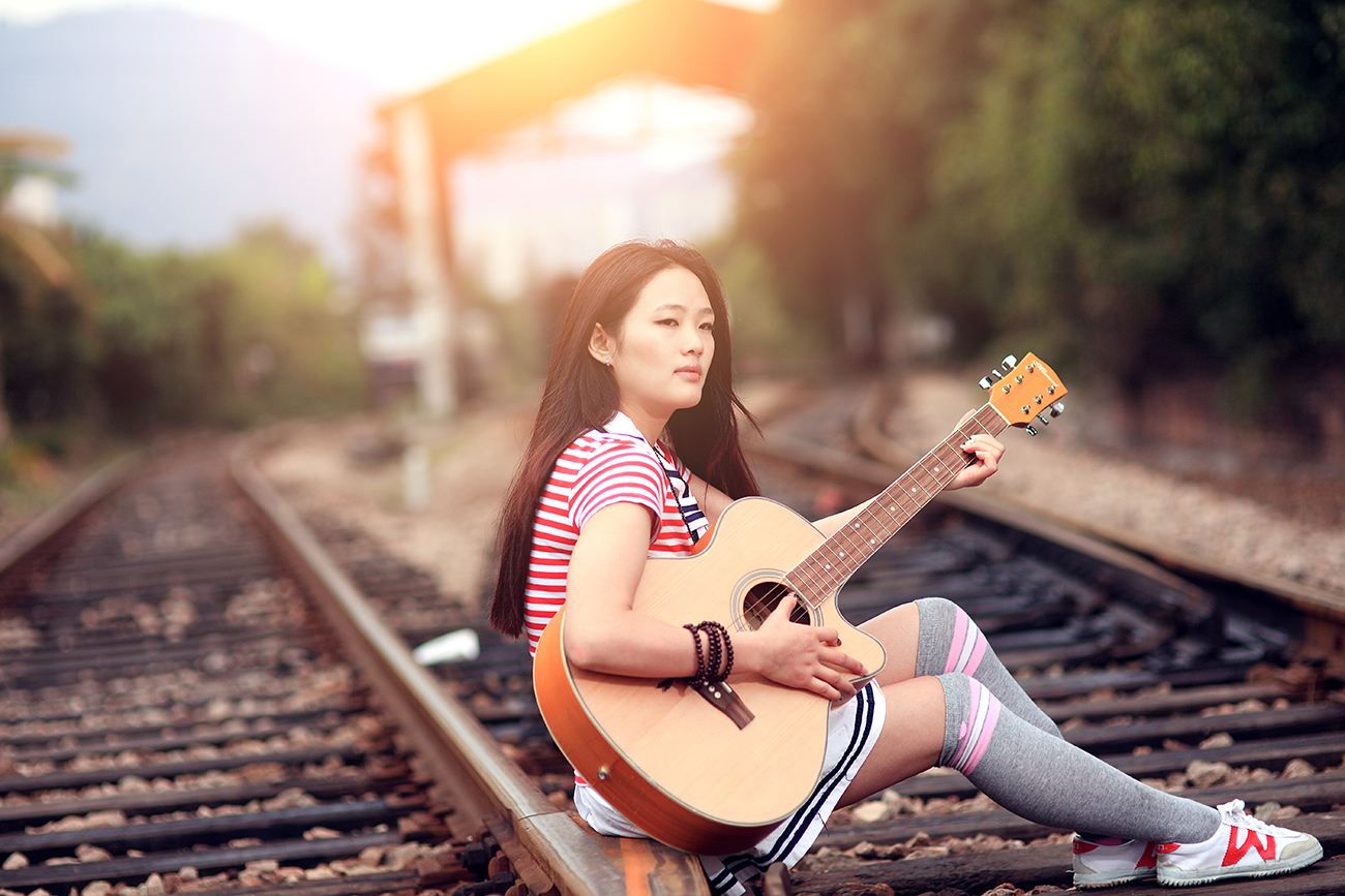 关于吉他少女|摄影|人像摄影|柳苏渝_原创作品-站酷ZCOOL