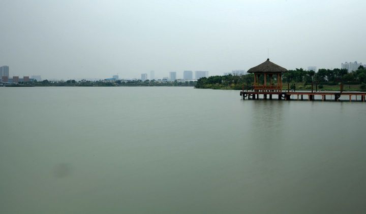 【雾霾中的海珠湖摄影图片】广州海珠湖生态