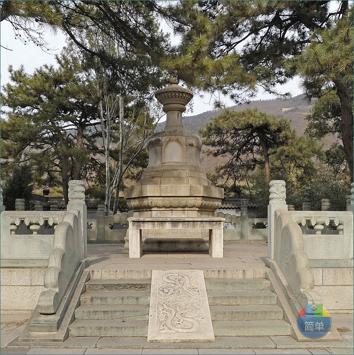 【孙传芳墓 2013.2.18摄影图片】香山植物园纪