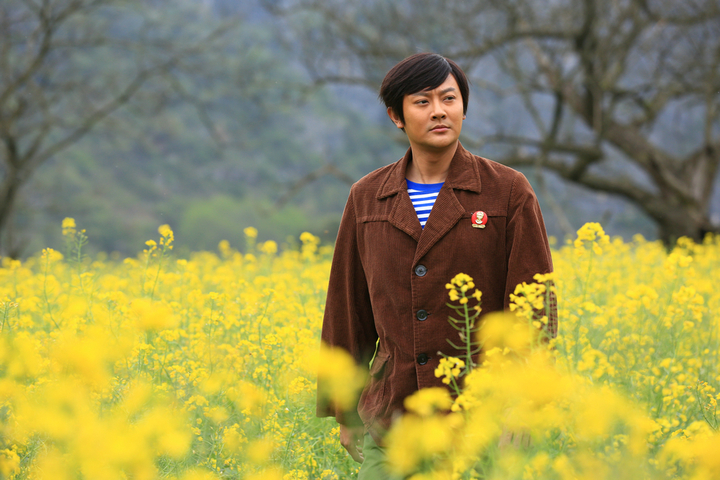 电视剧"油菜花香"拍摄顺利,花. (共p)