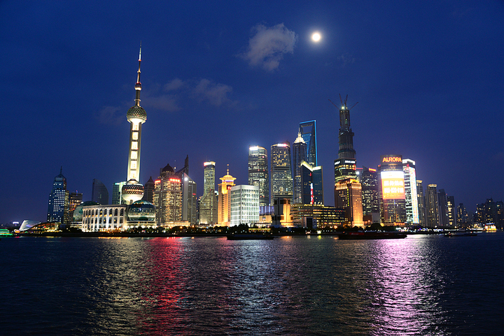上海滩的夜色!