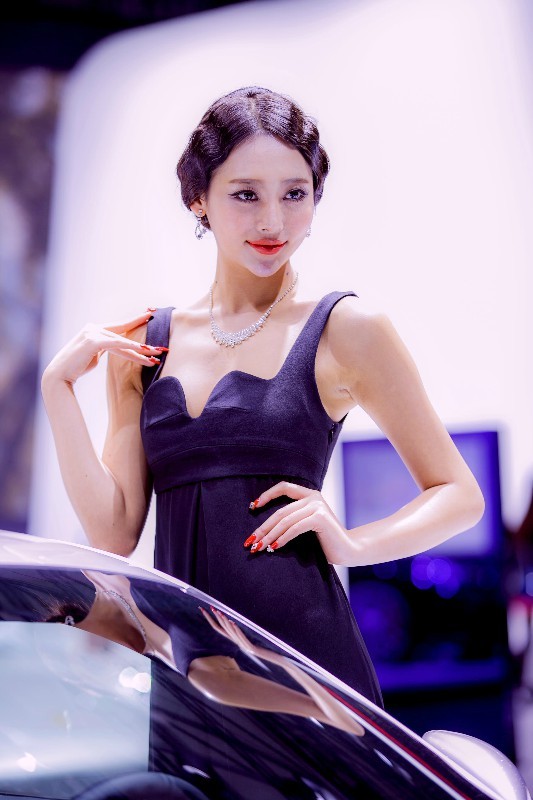 2013上海国际车展 美女车模